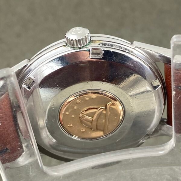 Rare VINTAGE OMEGA CONSTELLATION SWISS WATCH AUTOMATIC MOVEMENT GOLD MEDAILLON - Image 4