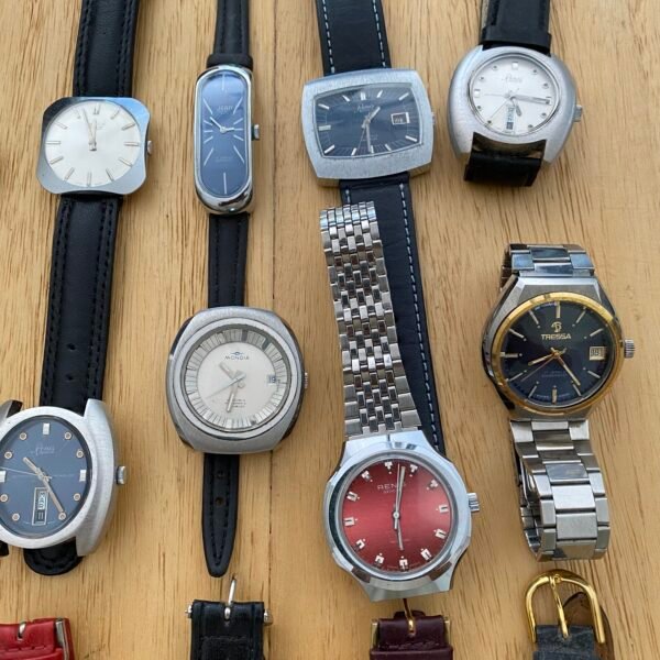 RELOJES SUIZOS "NEW OLD STOCK" DE LOS AÑOS 70s. AUTOMATICOS Y A CUERDA. PRECIO POR UNIDAD US170 - Image 4