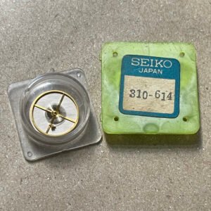 NOS SEIKO 310 -614 COMPLETE BALANCE WHEEL