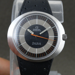VINTAGE OMEGA DYNAMIC SWISS WATCH AUTOMATIC MOVEMENT CAL 552